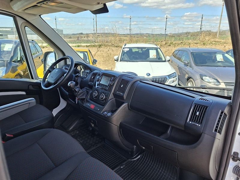 Peugeot Boxer FG 3300 L3H2 2,2 BHDi 140k M6 - fotka 2 z 19