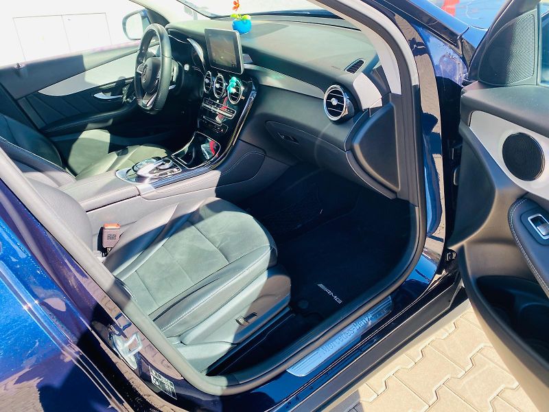 Mercedes-Benz GLC 250D 4MATIC - fotka 8 z 10