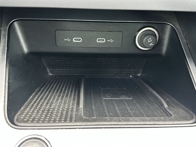 Seat Ateca (2023) 1.5 TSI DSG FR - fotka 19 z 33