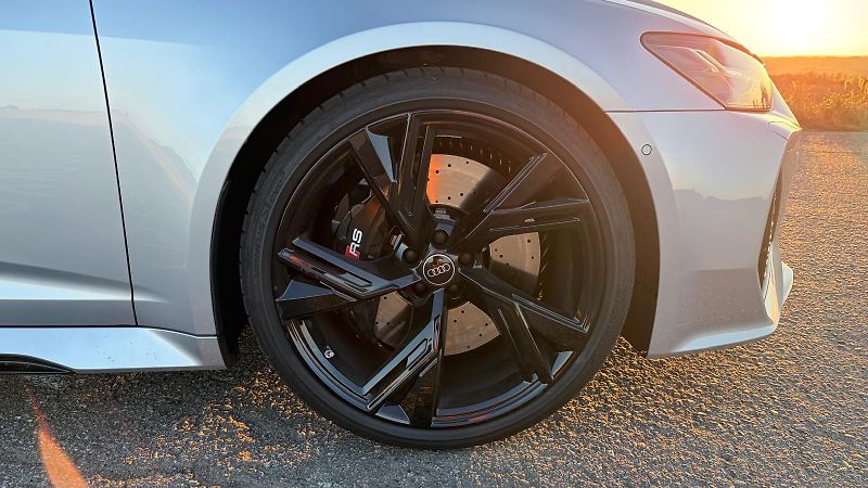 Audi RS 6 AVANT 4.0i - fotka 9 z 11