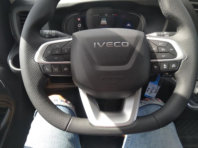 Iveco Daily 35C180 automat 3,0 3xsklop - fotka 6 z 7