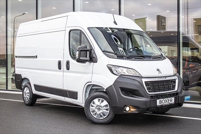 Peugeot Boxer 2,2 Furgon 3300 L2H2 BlueHDi 1 - fotka 3 z 14