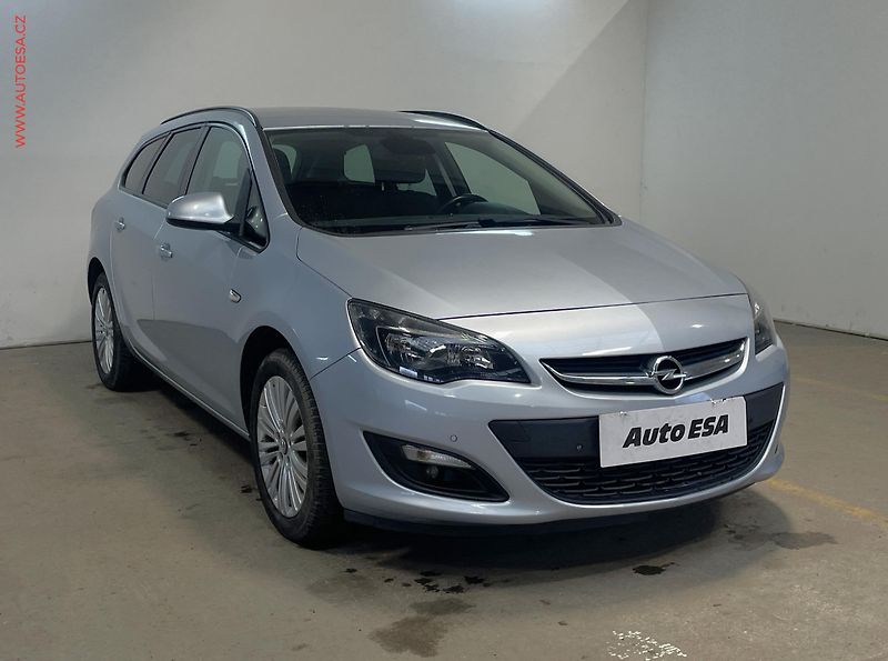 Opel Astra (2016) 1.6 CDTi, ČR, STK3/28 - fotografie inzerátu