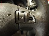 Kia Ceed (2010) 1.6 CRDI, 2.maj,ČR, AC, temp. - náhled 13