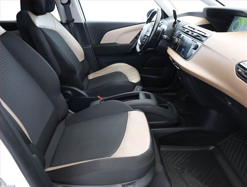 Citroën C4 Picasso (2015) Exclusive 2.0 HDI, Automat - fotka 7 z 20