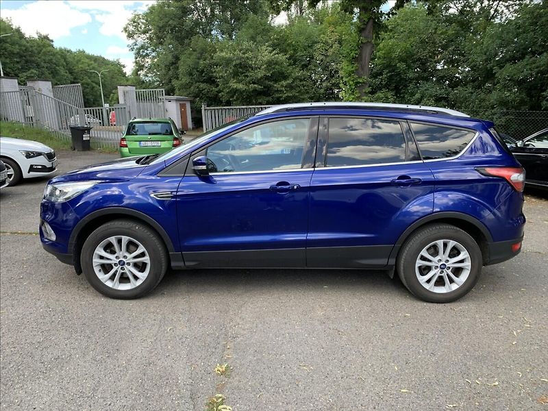 Ford Kuga 1,5 EcoBoost,1.MAJ,ČR,SERVISKA - fotka 5 z 14