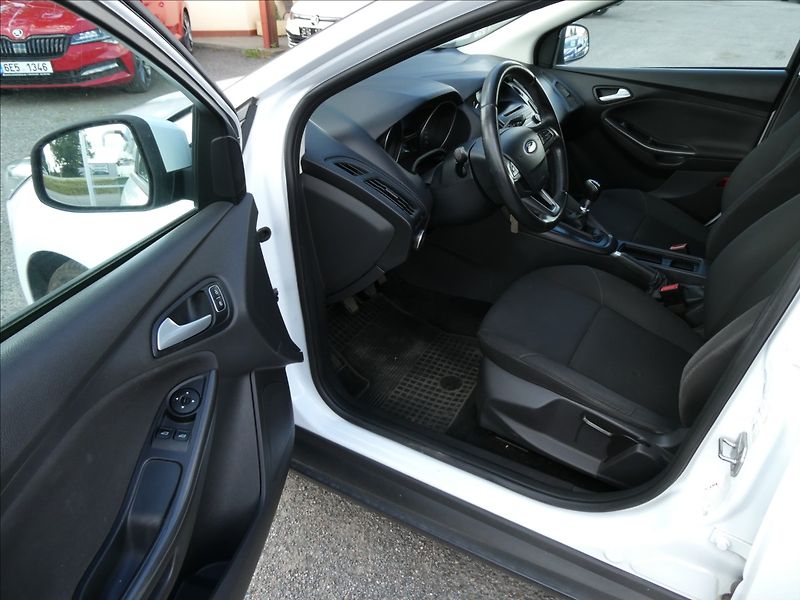Ford Focus 1,5 TDCi Combi,po servise,cebi - fotka 11 z 38