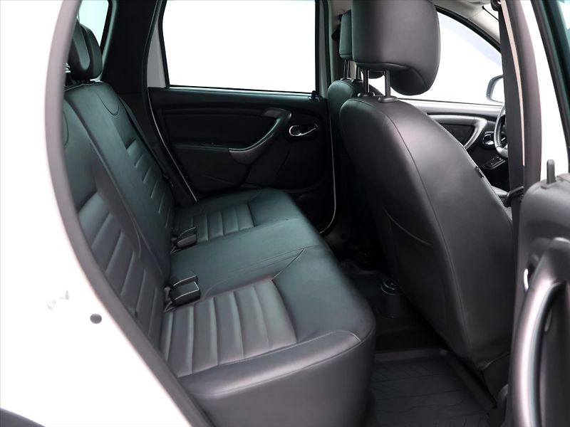 Dacia Duster 1.2 TCe 92kW Prestige Tažné - fotka 12 z 26