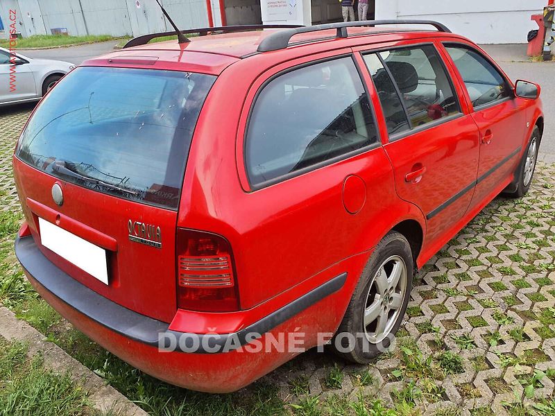 Škoda Octavia (2007) 1.9TDI, ČR, Klima - fotka 2 z 3