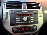 Ford C-MAX 1,6 i - náhled 13