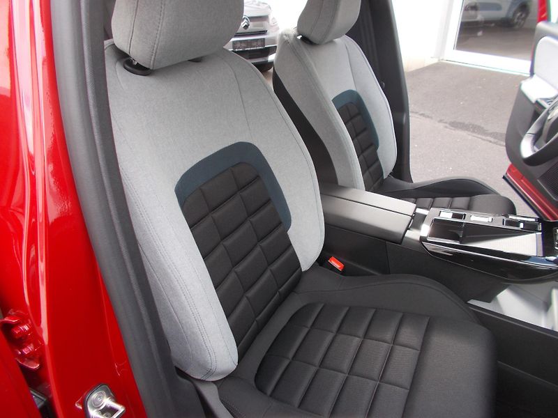 Citroën C5 Aircross (2026) YOU Hybrid 145k Automatic - fotka 10 z 15