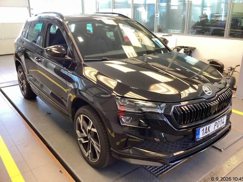 Škoda Karoq Sportline 2,0 TSI 140kW DSG7 4 - fotka 2 z 7