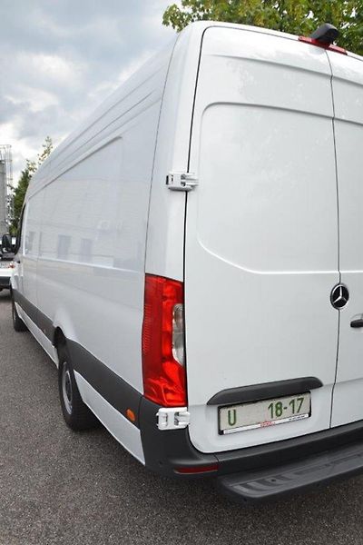 Mercedes-Benz Sprinter 317 XL výbava 22.000 km  - fotka 29 z 33
