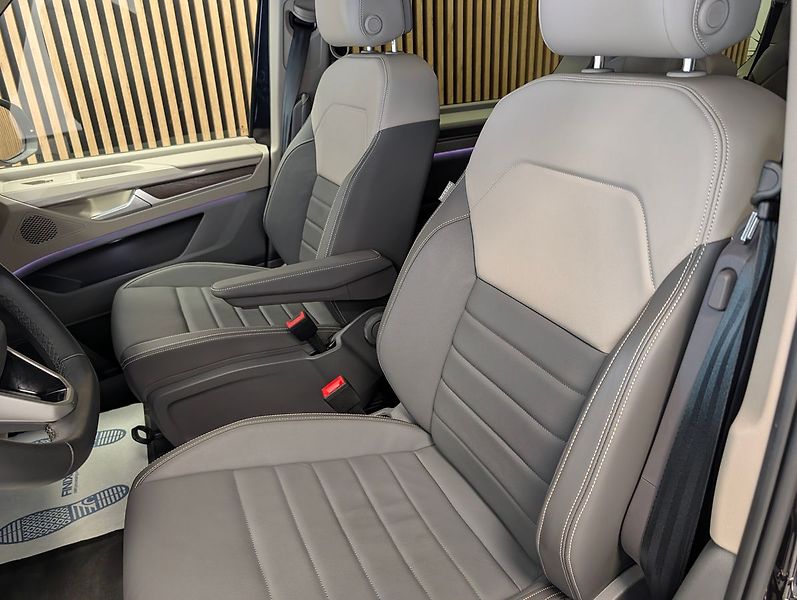 Volkswagen Multivan 1.5 TSI LONG 4 MOTION STYLE 18 - fotka 15 z 30