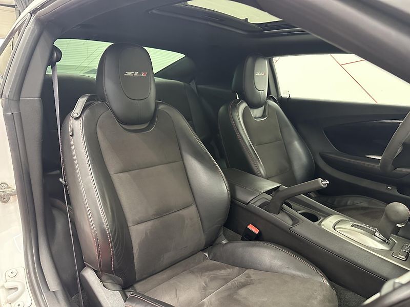 Chevrolet Camaro (2014) ZL1*KAMERA*CANADA - fotka 9 z 16