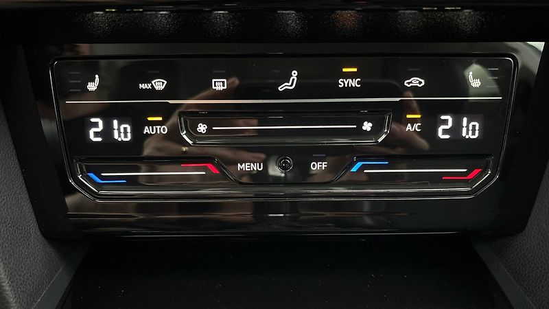 Volkswagen Arteon 2.0 TDI DSG Elegance Shooting - fotka 13 z 31