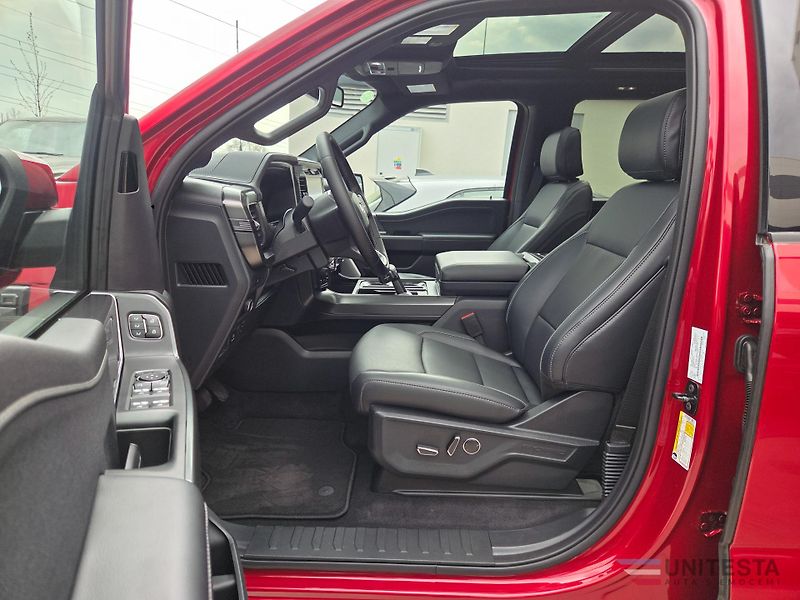 Ford F-150 (2026) F150 Lariat sport V8  400HP - fotka 29 z 34