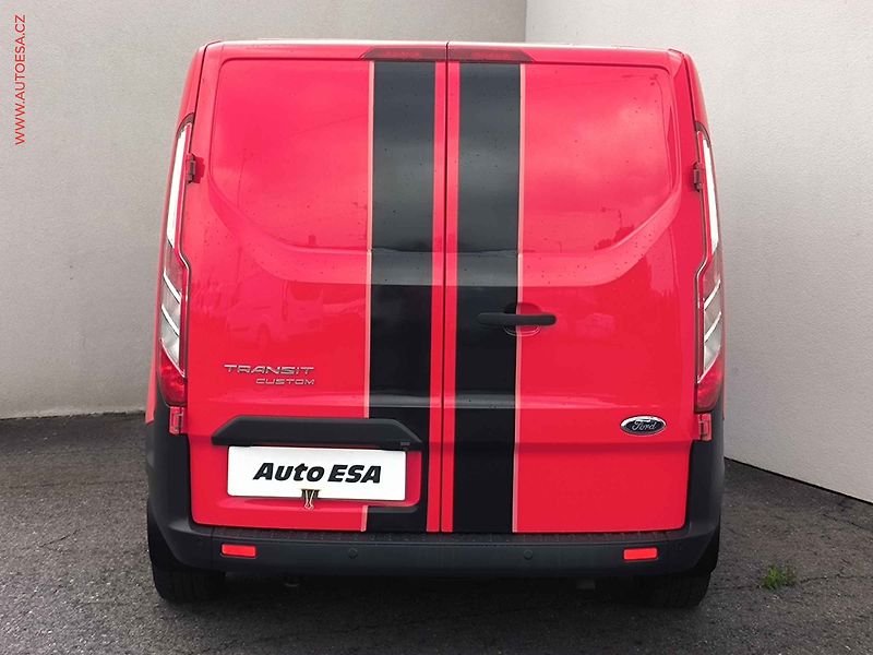 Ford Transit Custom (2017) 2.0TDCi L2 6míst, Trend - fotka 5 z 18
