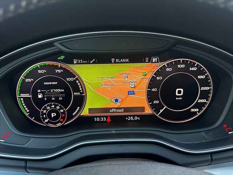 Audi Q5 2,0 TFSi 270kW-VIRTUAL-S Line - fotka 30 z 48