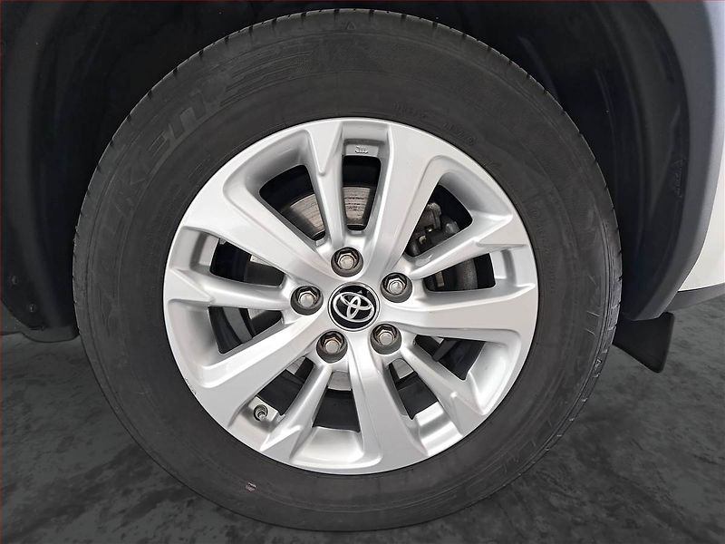 Toyota Yaris Cross (2022) 1.5 VVT-i - fotka 15 z 17