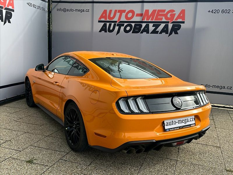 Ford Mustang 5,0 V8 331kW - CZ - AUTOMAT - fotka 8 z 42