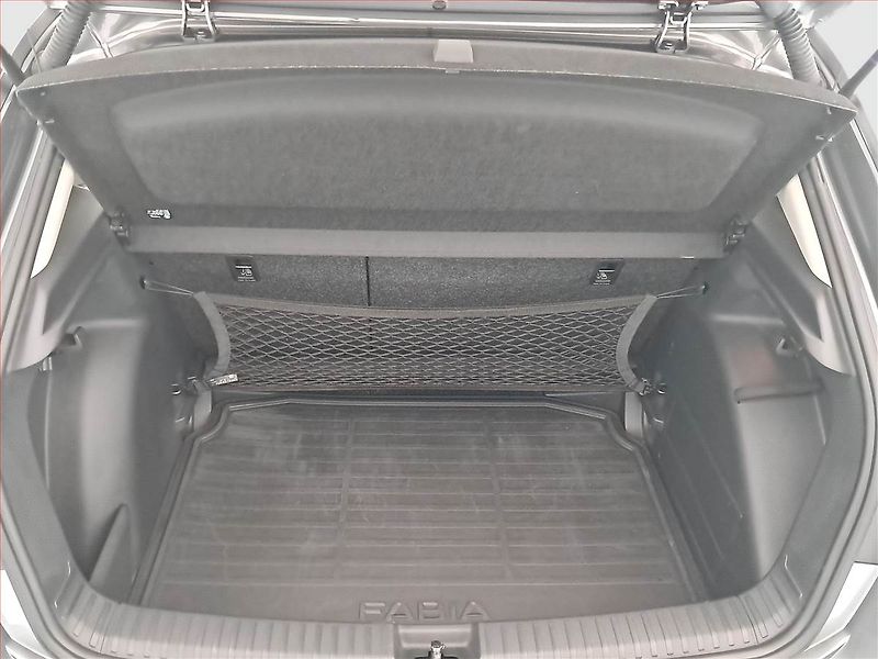 Škoda Fabia (2024) Selection 1.0 TSI, ČR,1.maj - fotka 14 z 17