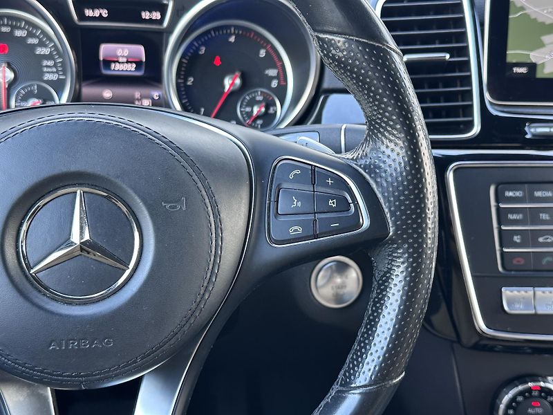 Mercedes-Benz GLS 350d AMG 4MATIC 9G - fotka 12 z 28