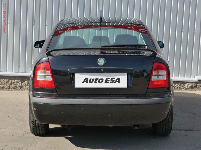 Škoda Octavia (2009) 1.6 i, ČR, Tour - fotka 5 z 17