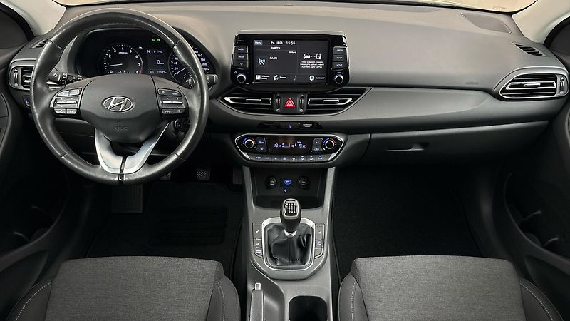 Hyundai i30 1.5 T-GDI Smart Kombi - fotka 8 z 25
