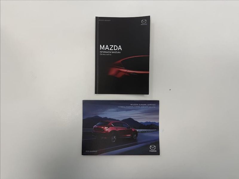 Mazda CX-5 2,5 SkyactivAWD  RevolutionTOP - fotka 29 z 32