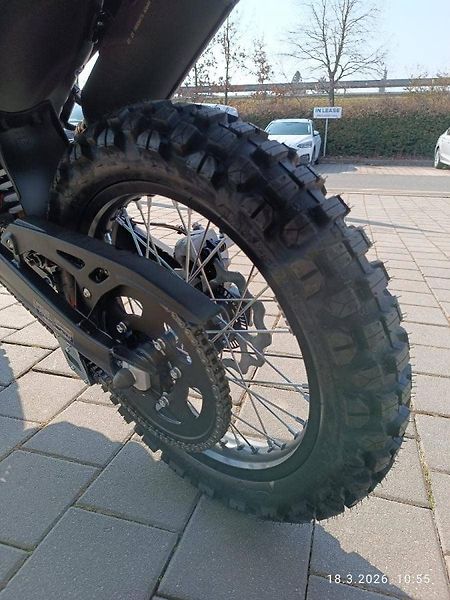 Aprilia RX 125 (2025) Varanus Black - fotka 8 z 10