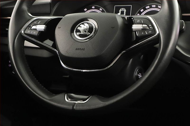 Škoda Scala (2023) Style 1.0 TSI, Automat, ČR - fotka 8 z 20