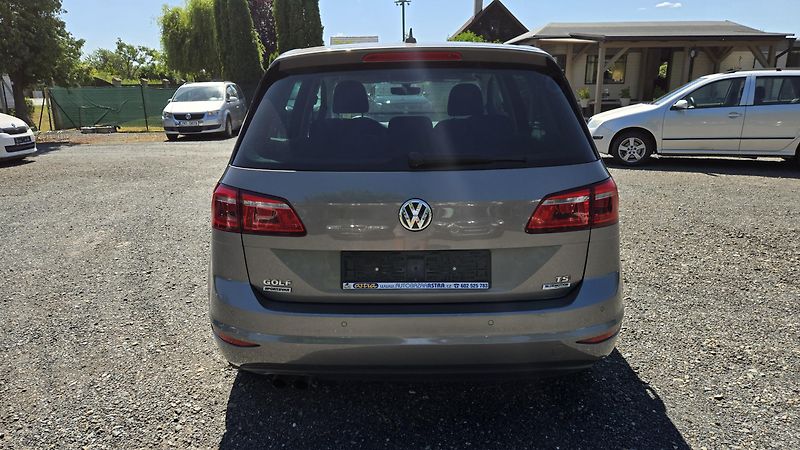Volkswagen Golf Sportsvan 1.4TSi HIGHLINE TECH  1MAJITEL - fotka 9 z 42