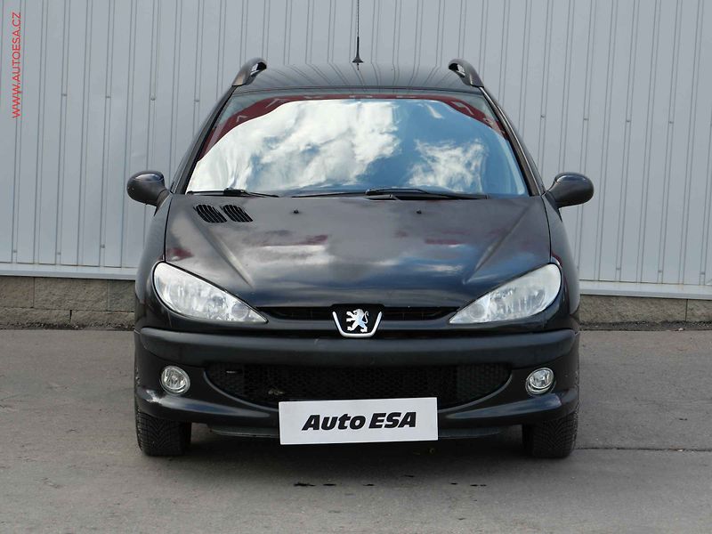 Peugeot 206 (2004) 1.4HDi, X-Line, AC - fotka 2 z 16