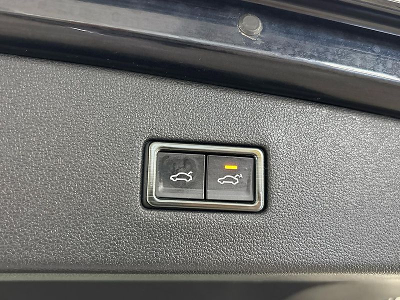 Volkswagen Tiguan Highline 4MOT DSG - fotka 30 z 30