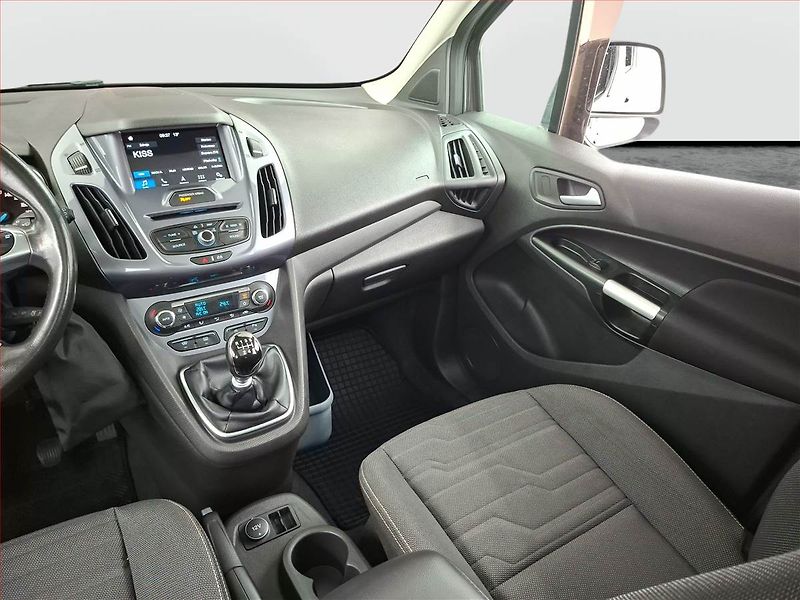 Ford Tourneo Connect (2018) Titanium 1.5 TDCi, 5Míst - fotka 8 z 20