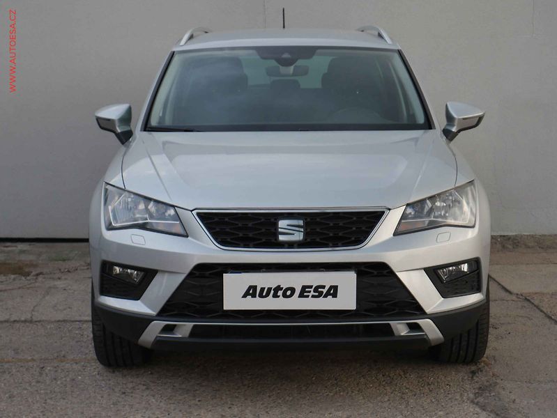 Seat Ateca (2017) 2.0TDi 4x4, Navi, výhřev sed. - fotka 2 z 21