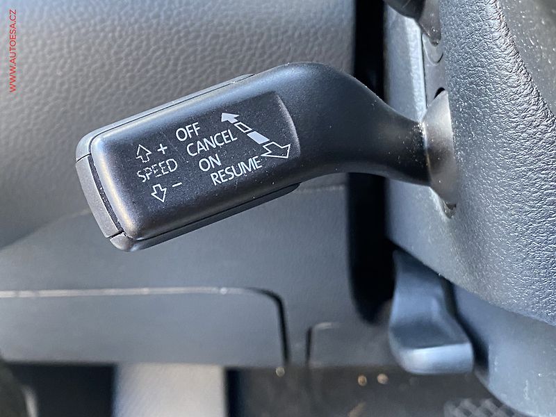 Volkswagen Sharan (2014) 2.0 TDi, Comfortline, DSG - fotka 14 z 21