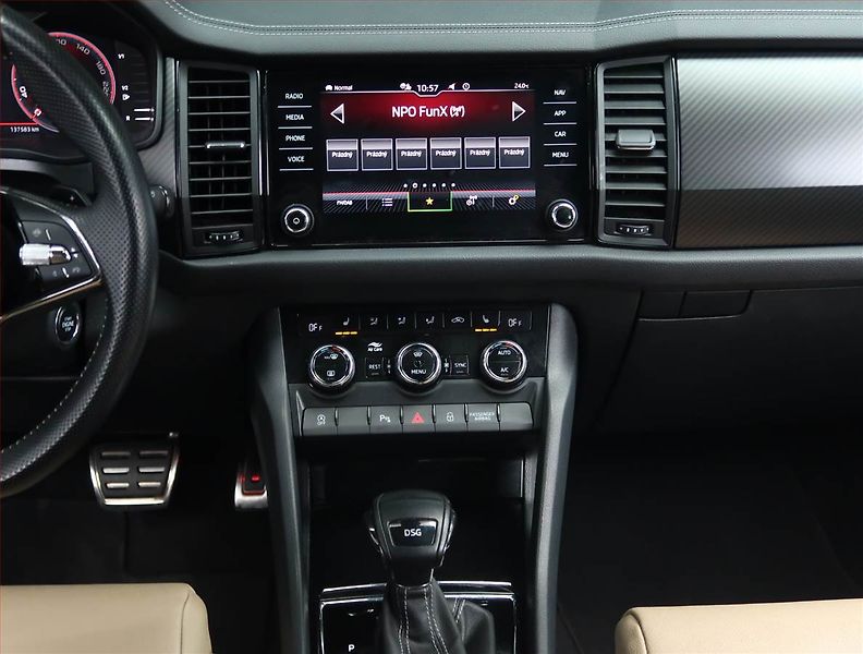 Škoda Kodiaq (2022) Sportline 1.5 TSI - fotka 12 z 20