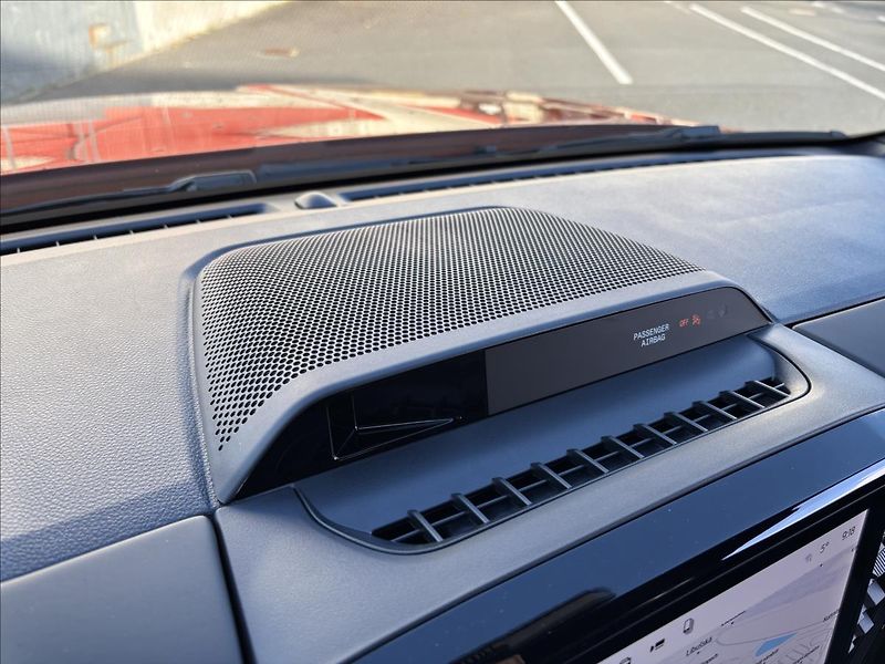 Ford Ranger 2,3 PHEV 207kW Wildtrak DPH - fotka 37 z 42