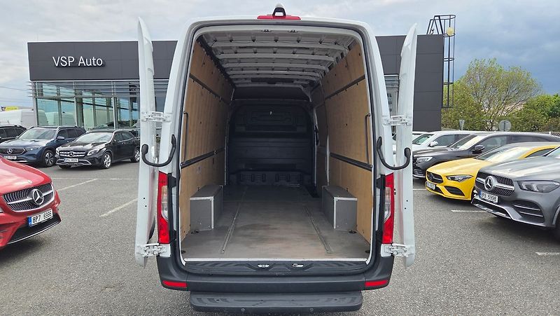 Mercedes-Benz Sprinter 317 CDI/L, kamera 360° MBUX - fotka 17 z 18