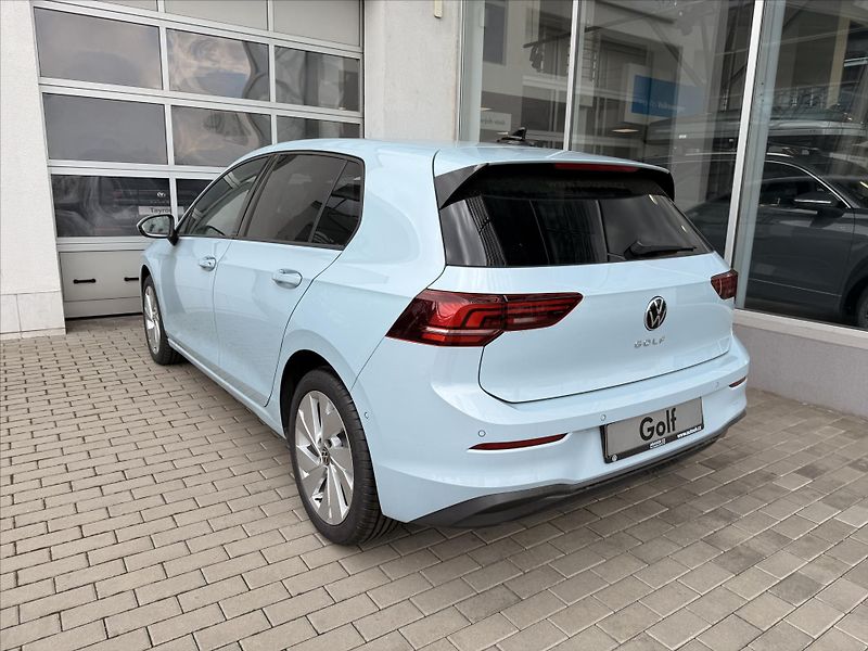 Volkswagen Golf (2025) 1,5 TSI 6G  People - fotka 7 z 16