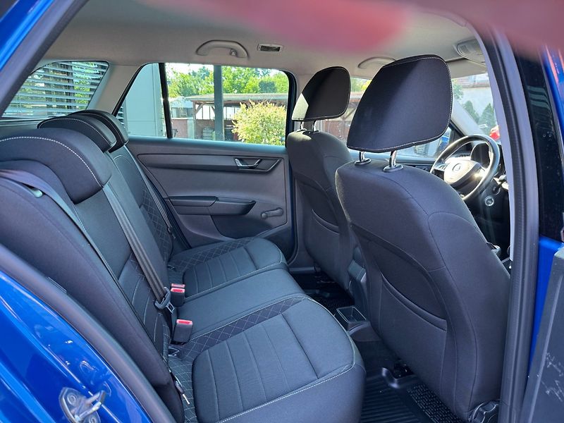 Škoda Fabia (2015) STYLE 1.0 MPI 55kW - fotka 23 z 31