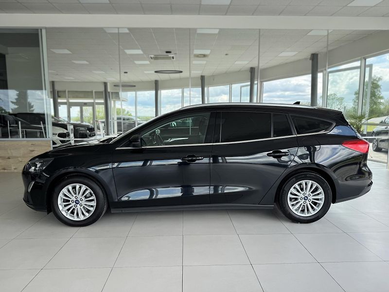 Ford Focus 1,5EB*88kW*AUT*Titanium*Kamera - fotka 8 z 31
