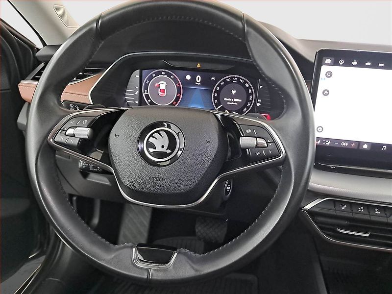 Škoda Octavia (2024) First Ed. Ultimate 2.0 TDI - fotka 16 z 24