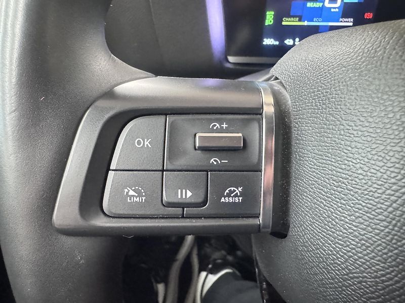 Citroën ë-C4 1.MAJITEL, DPH, ZÁRUKA - fotka 16 z 23