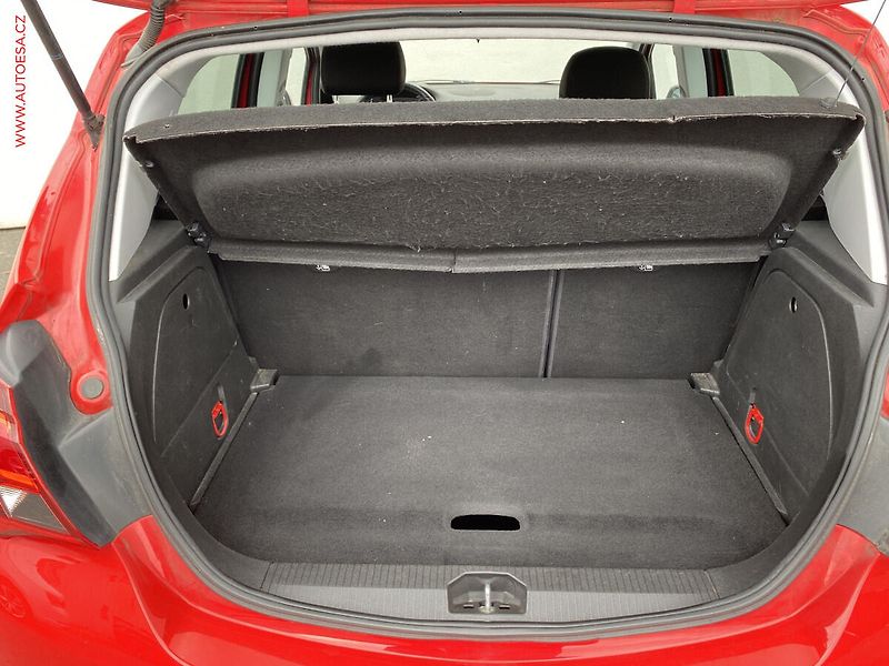 Opel Corsa (2016) 1.4i, Active - fotka 7 z 14