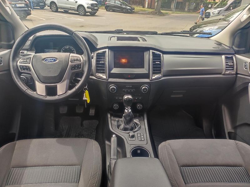 Ford Ranger (2021) 2.0, 125 kW 6st.man 4x4 XLT - fotka 13 z 27