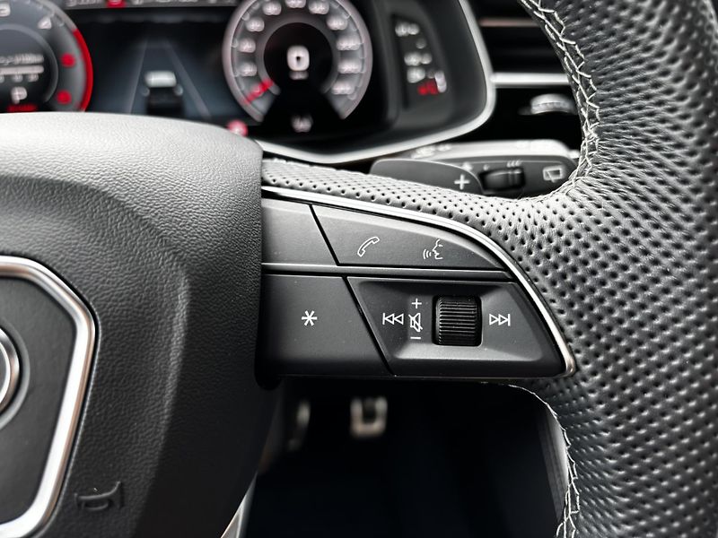 Audi Q8 (2025) 50 3.0 TDI (210 kW) 4WD - fotka 9 z 17
