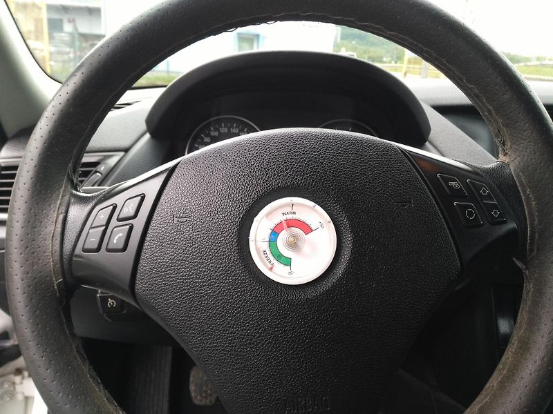 BMW X1 2,0 D  XDrive /135 kW/  - fotka 15 z 34